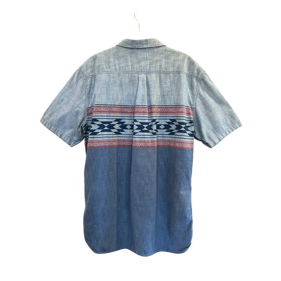 VANS MENS SHORT SLEEVE TAILORED FIT BUTTON DOWN CASUAL SHIRT AZTEC PATTERN - Picture 2 of 10